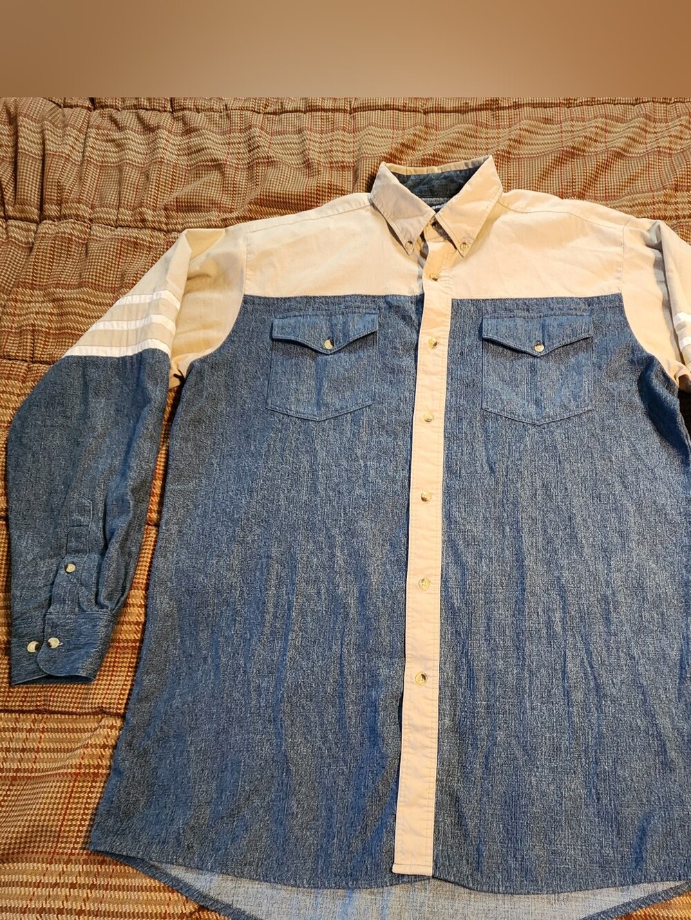 VTG Wrangler Western Blue Tan Two Tone Button Down Shirt Mens Size‎ LT Cowboy